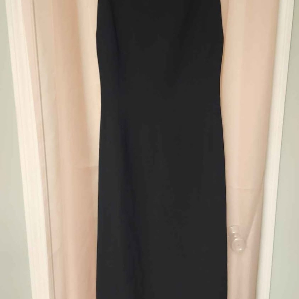 Chic Black Strapless Dress